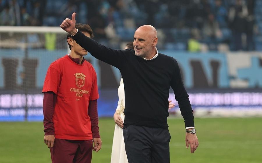 中超三连冠！赛季前没人看好的上海海