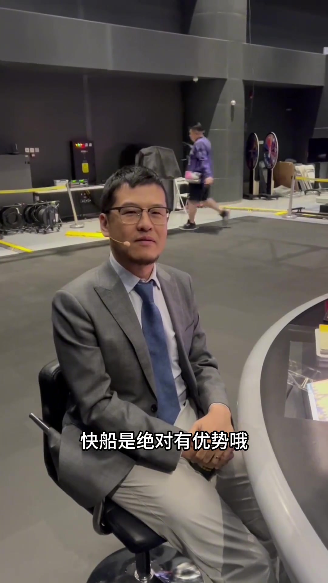 杨毅：快船还有机会莱昂纳德今天身体就不正常