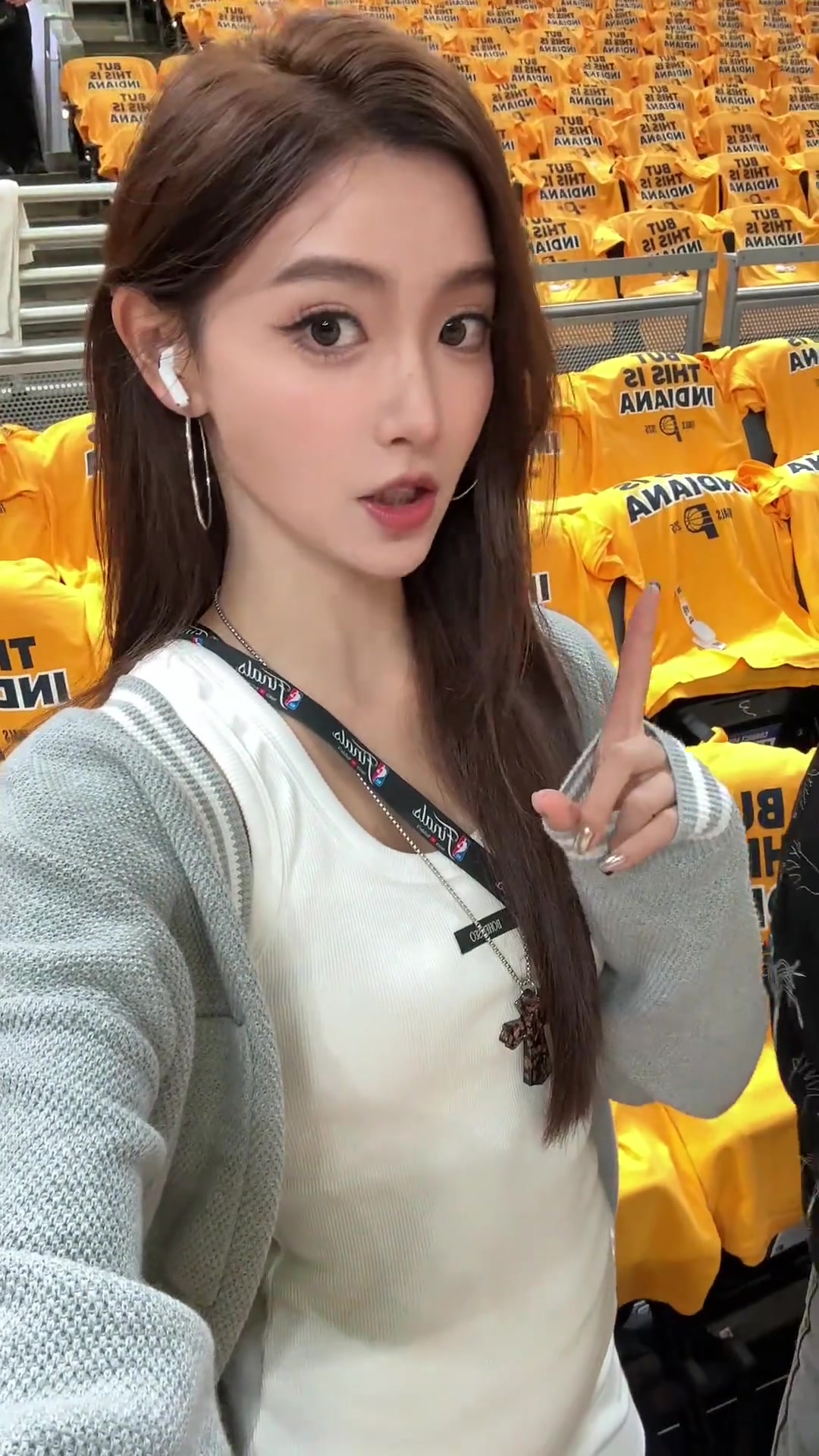 比赛没你好看
