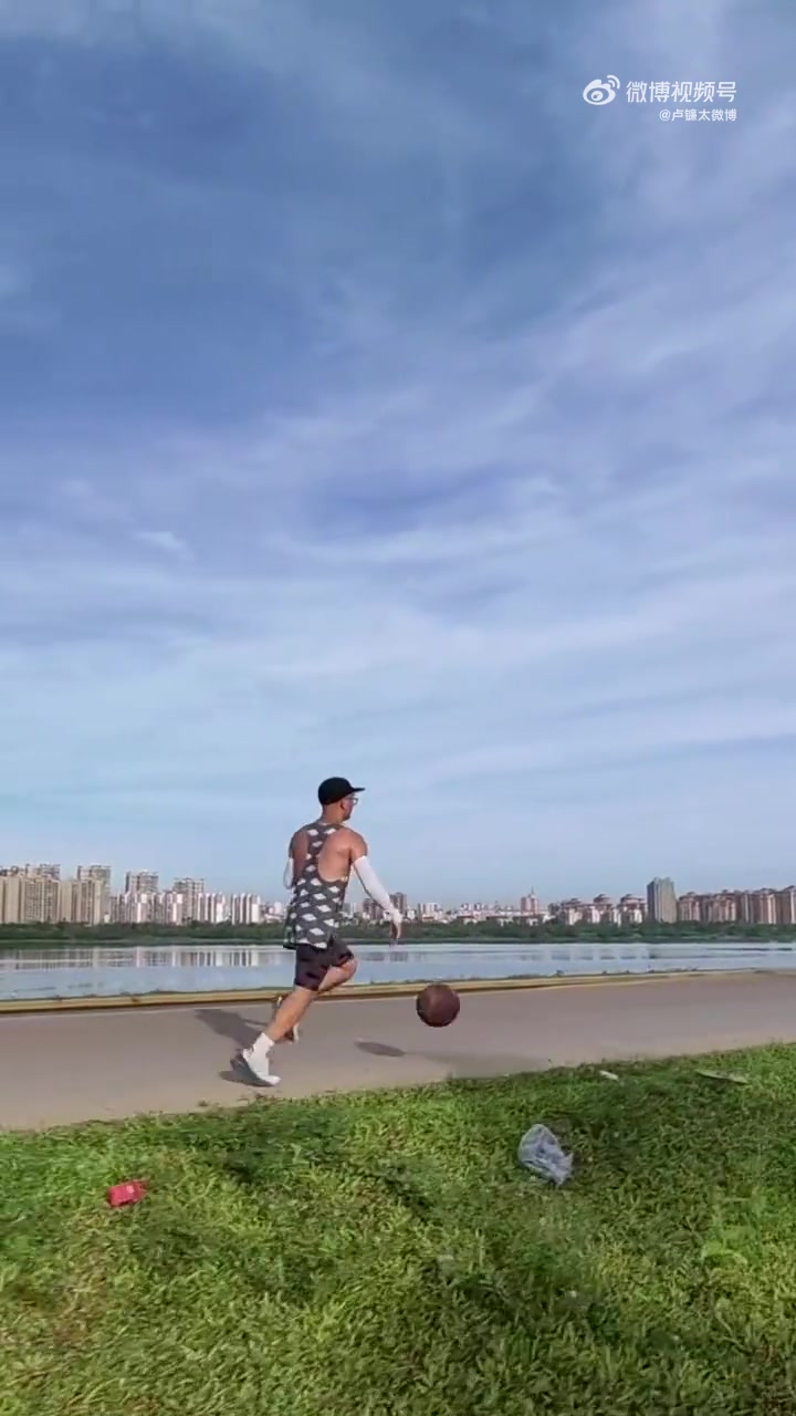有没这两项运动都喜欢的篮球+跑步=快乐加倍！