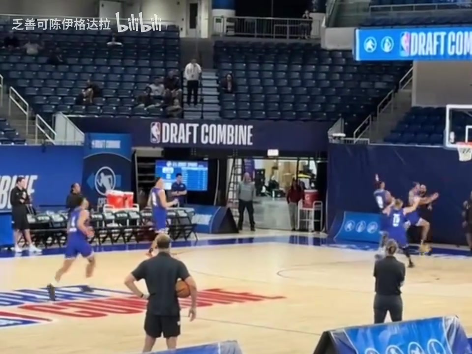 这移动速度很出色啊！回顾联合试训杨瀚森的全场进攻表现！
