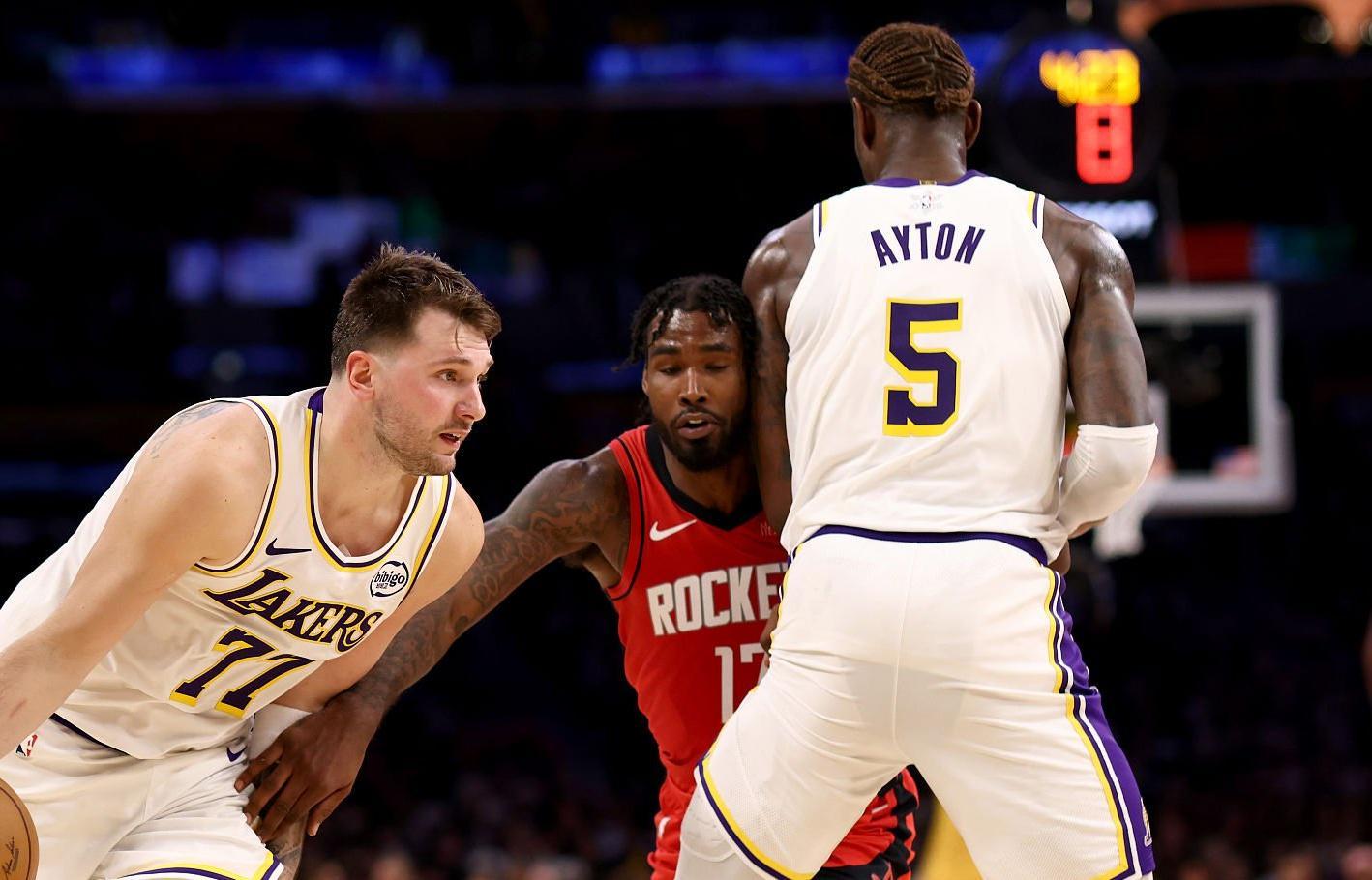 谁是湖人输球罪人詹皇正负值33，东契奇挨批：糟糕防守始于他