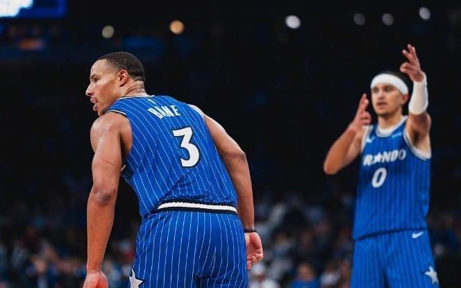 阿德巴约24+15打爆状元郎，小瓦格纳32分贝恩16中2，魔术复仇热火