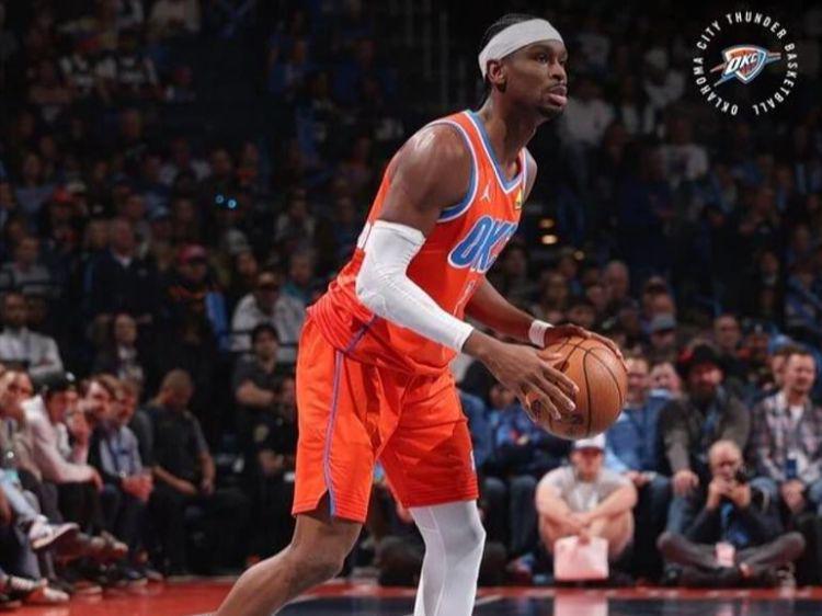 大胜49分！太可怕了，81胜勇士72胜利得歇歇了