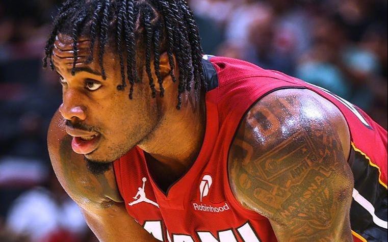 险胜！希罗29+7库兹马8+12，勇士弃将26+7尽力，特纳24+8无缘绝平