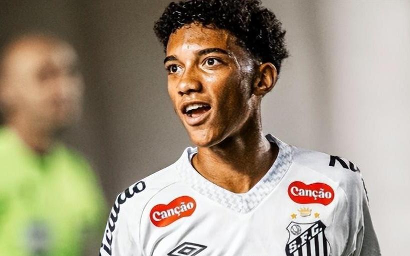 虎父无犬子！罗比尼奥之子闪耀巴甲，违约金高达1亿欧，3豪门疯抢