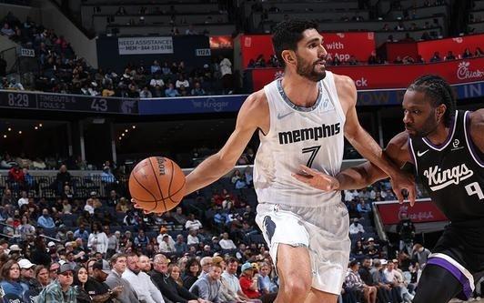 阿尔达马29+5拉文26分灰熊主场41分狂胜国王