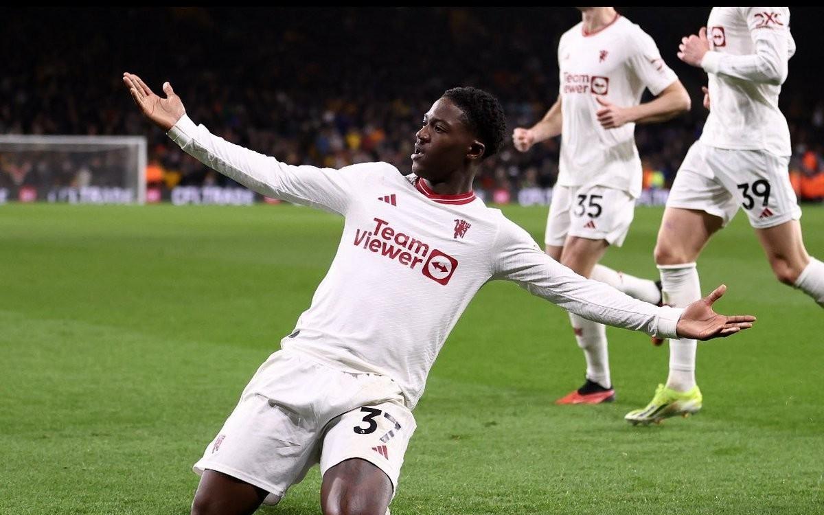 斯基拉：那不勒斯依然想租梅努，球员也想要获得更多出场机会