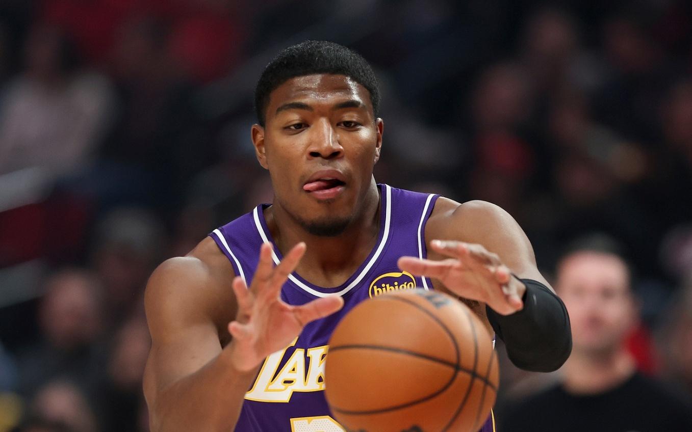 杨瀚森再遭DNP！残阵湖人三人20+逆转开拓者迎四连胜艾顿29+10