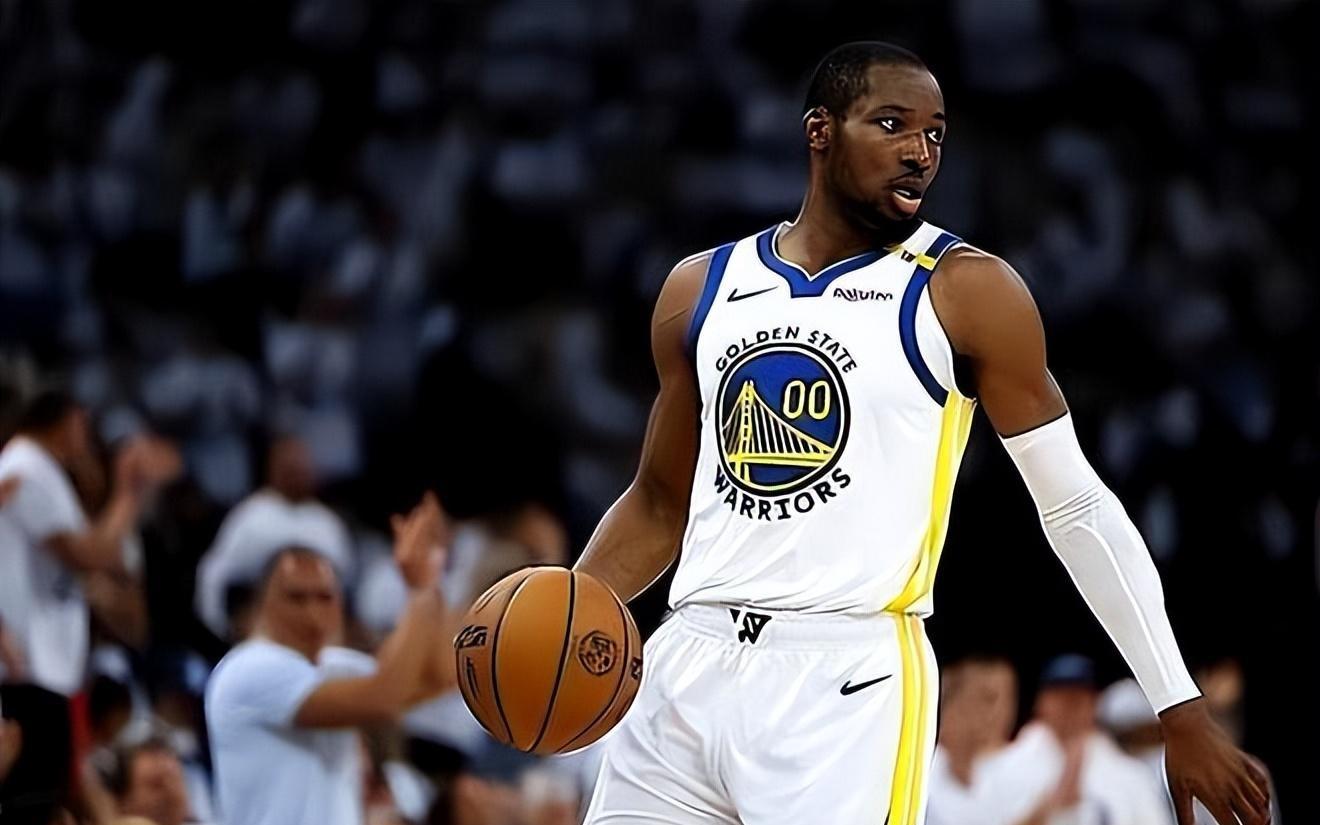 勇士跟队记者：这么多的关注度竟然落在库明加这名替补球员身上