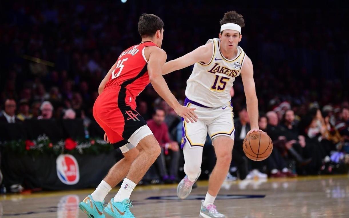 里夫斯重伤！湖人23分惨败火箭，谁是输球罪魁祸首数据不会说谎