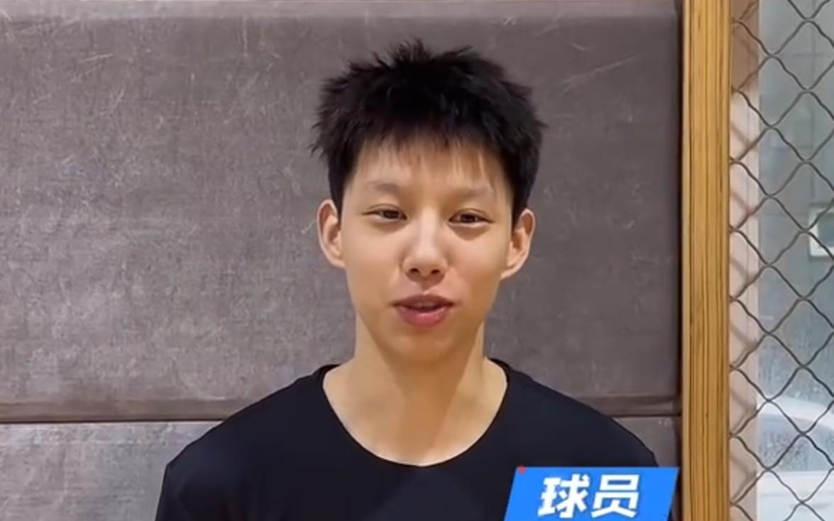 韩旭李梦王思雨抵达高县！四川全主力战全锦赛：李梦晒照预热首秀