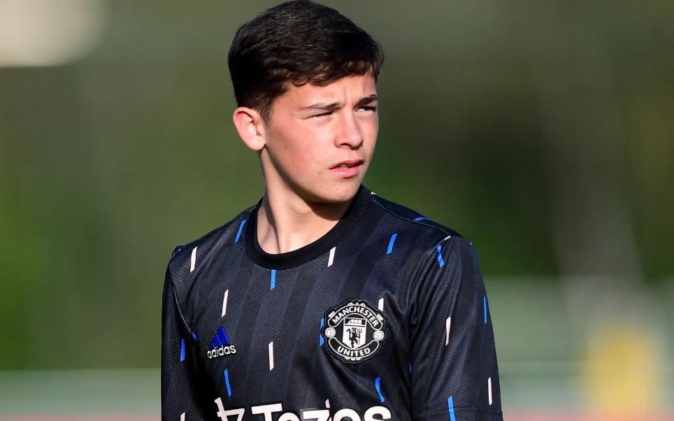 太阳报：曼联小将莱西的经纪公司旗下还有鲁尼、马奎尔