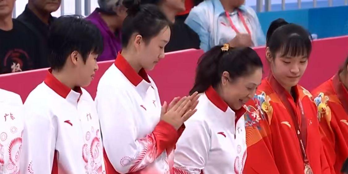 12中9！砍全队第二高分，完胜韩旭，广东队夺冠她成为了奇兵