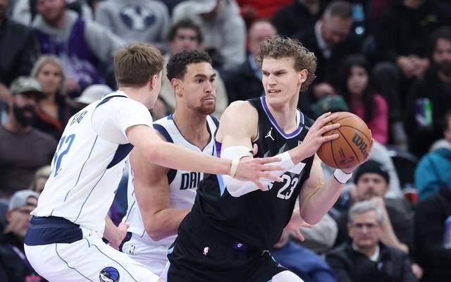 生涯之夜！状元郎轰42+7+6难救主！双子星爆砍70分逆转独行侠