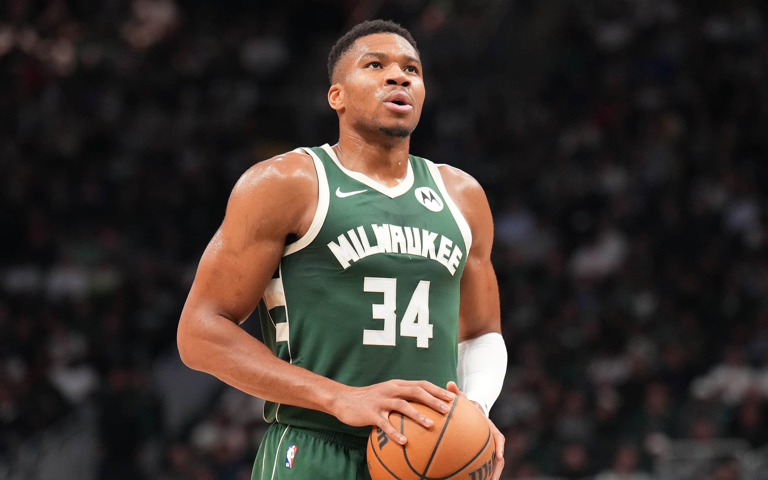 NBA202021赛季经典名局评选：特雷杨绝杀鞠躬上任纽约&杜兰特踩线绝平