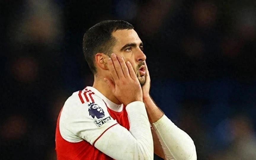 痛失好局！阿森纳客场战平十人切尔西，争冠路上敲响警钟