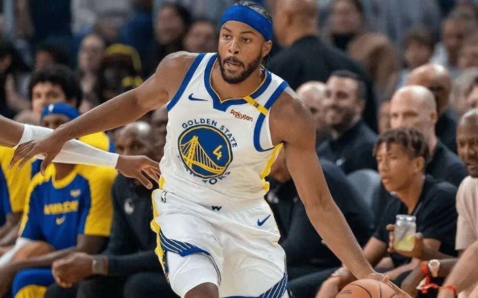 打疯了！勇士穆迪单节21+7三分连创纪录比肩库里克莱队史第3人