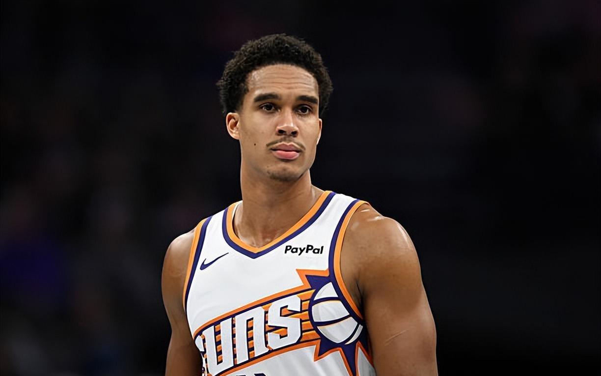 戈贝尔下去后如鱼得水！太阳内线新星能否保持这样的水准呢