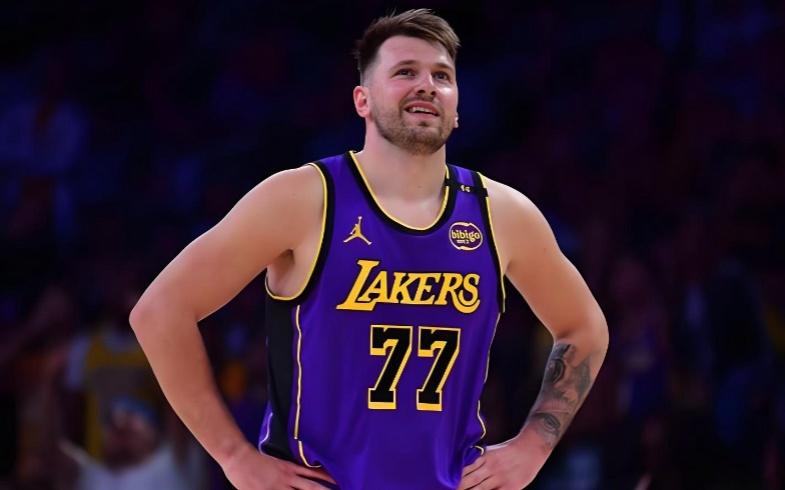 进攻能治百病！但湖人的防守呢