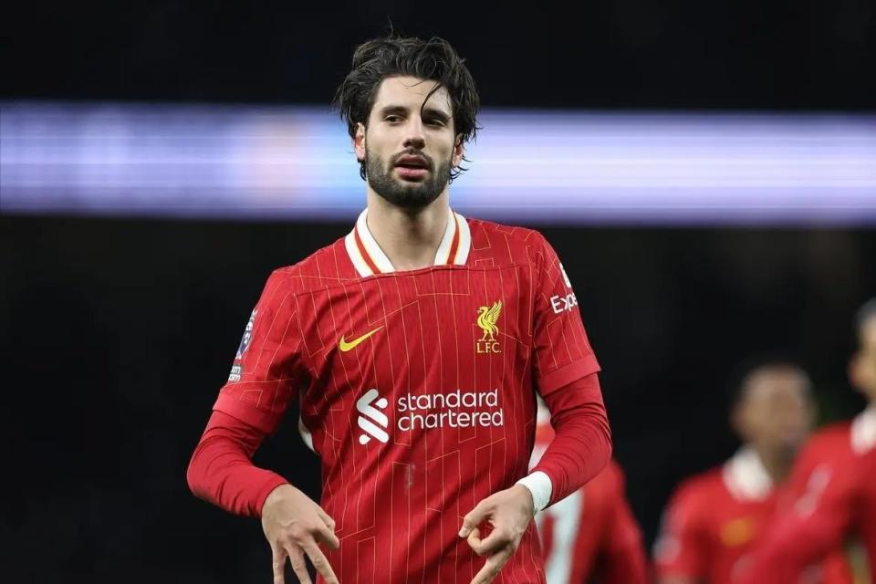 又帅又能打！红军真核将获涨薪续约范戴克之后队长最佳人选