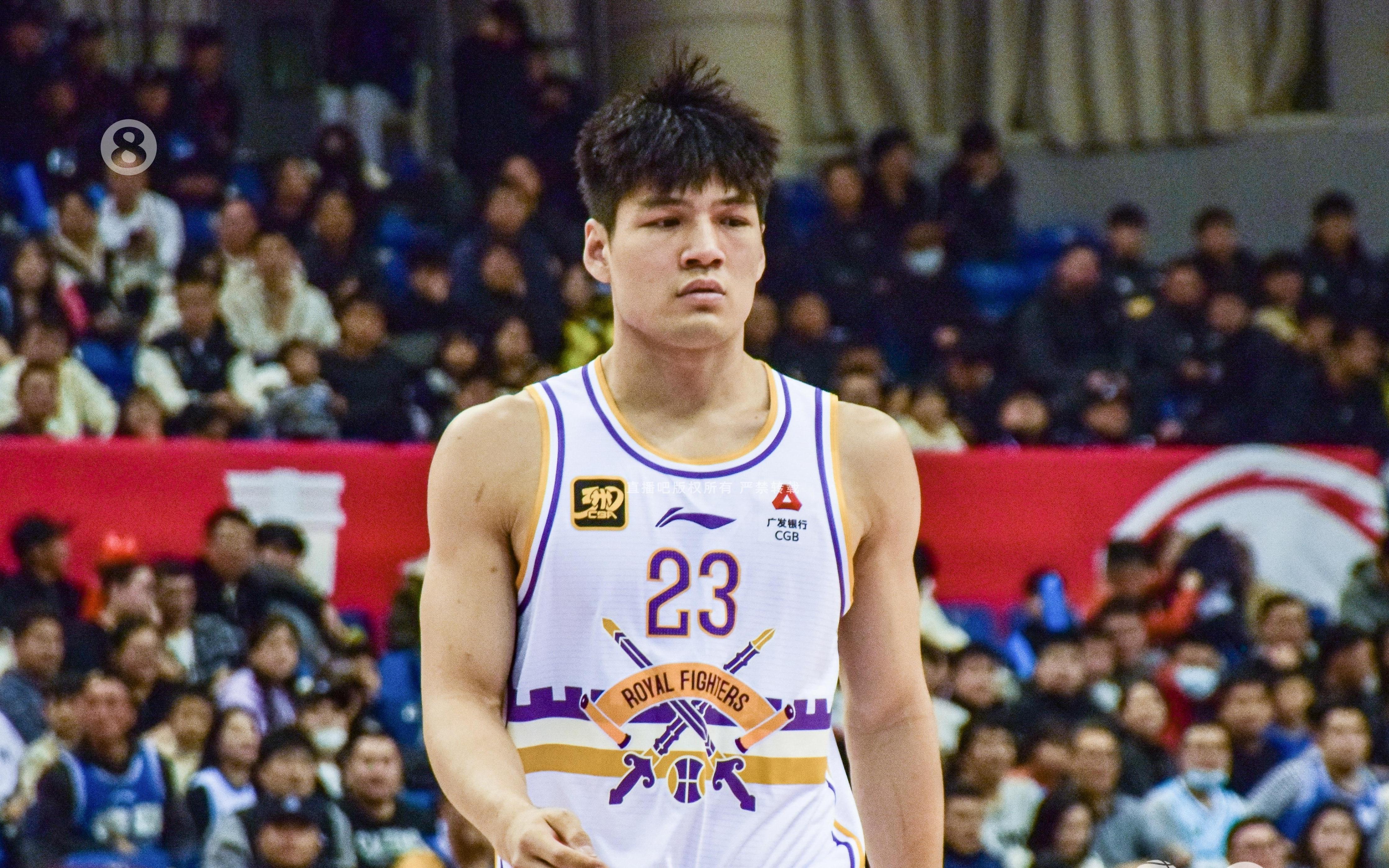 媒体人：广东从北控得陈国豪花了1500万引进焦泊乔一事还未执行