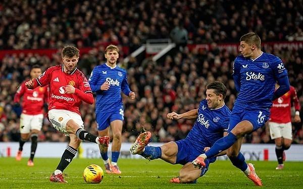 霍尔破门盖伊染红曼联01十人埃弗顿