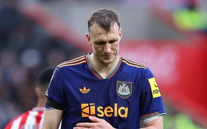 邮报：纽卡中卫丹伯恩遭遇肺穿孔和肋骨骨折，将缺阵六周