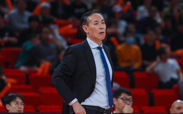 北京男篮揭幕战！许利民拒绝输球，廖三宁全力出击，央视直播