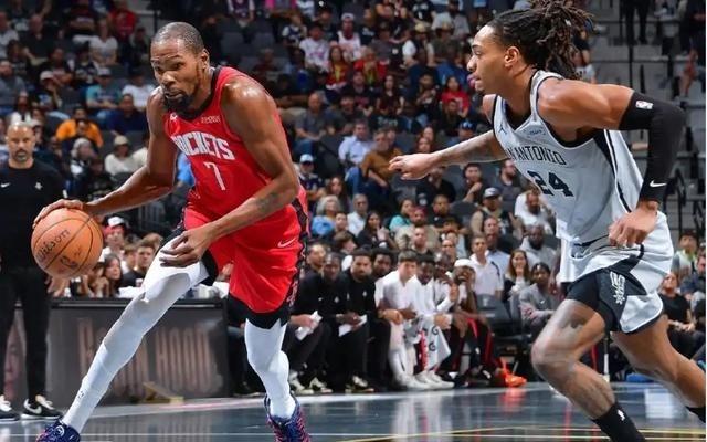 邀战KD文班亚马反败为胜NBA两代顶级天赋交接