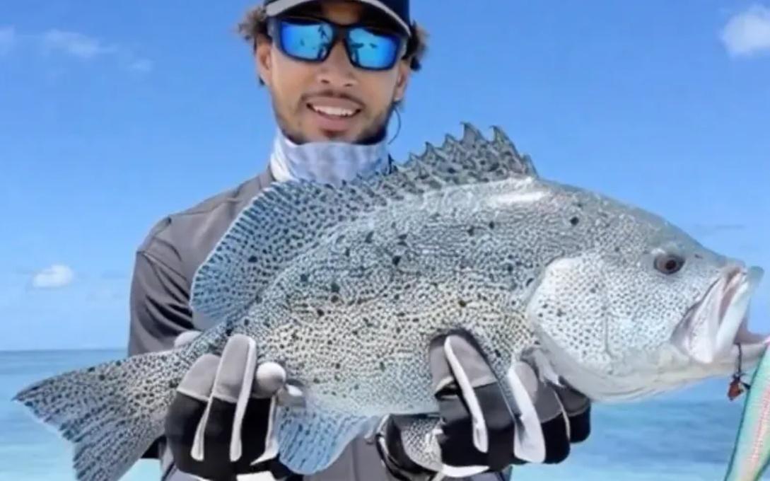 正式加盟！本西蒙斯重回赛场，但不在NBA