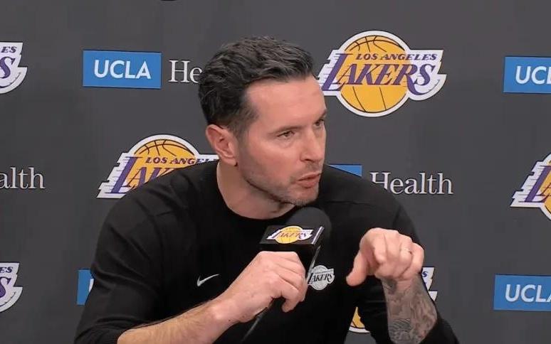 湖人内讧实锤！拉拉维亚直指内部脱节，雷迪克暗讽某人，难怪连败