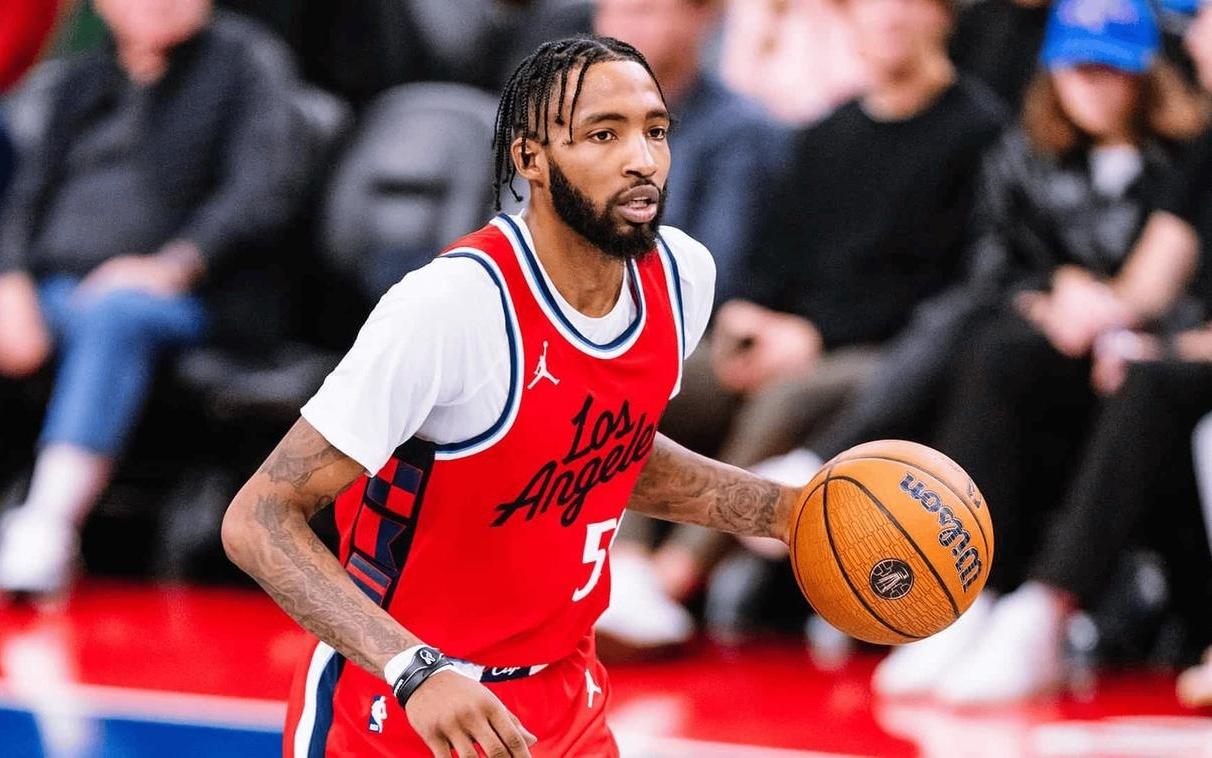 小卡逆天中投绝杀！快船险胜鹈鹕，这一战！我不得不承认5个事实