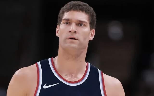 替补轰14+7！对不起科林斯，泰伦卢赛后揽责道歉，小卡也点出错误