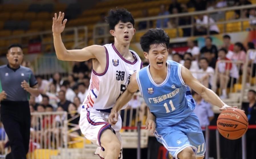 中国篮坛一夜三大惨案！广东32分大胜获三连胜：一队遭50分大败！