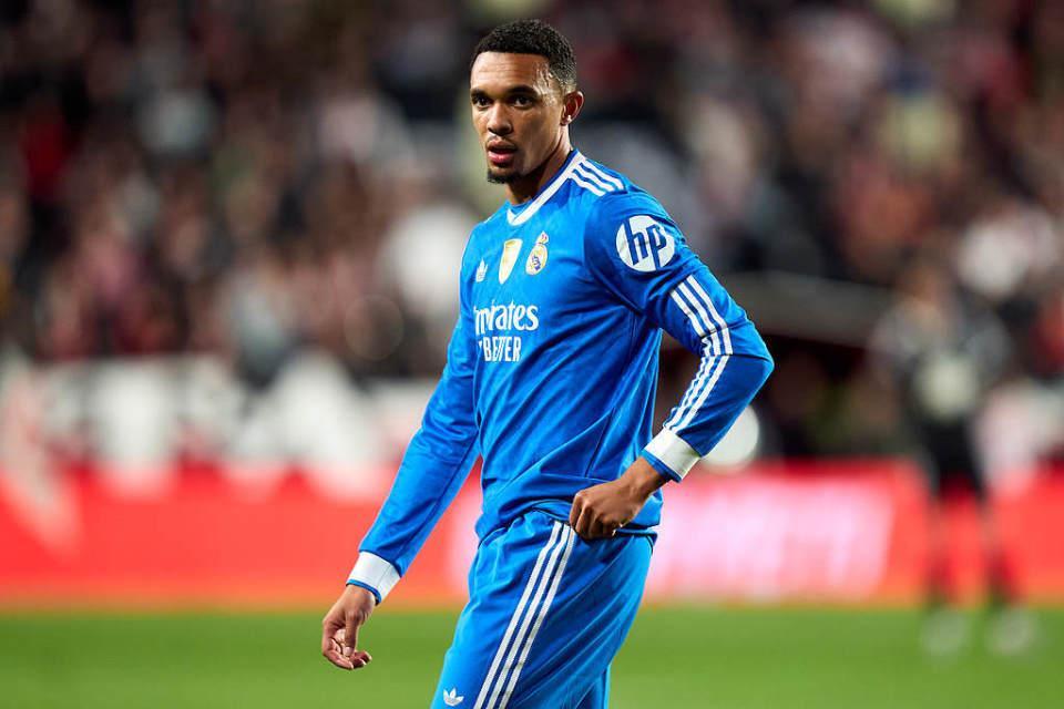 7500万新援坑惨皇马两次目送失球+25次丢球权！离开利物浦=三输