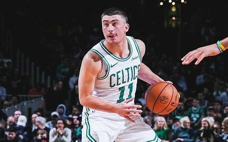 末节梦游布朗空砍32分，贝恩22+6+7状元郎躺赢，魔术复仇绿军