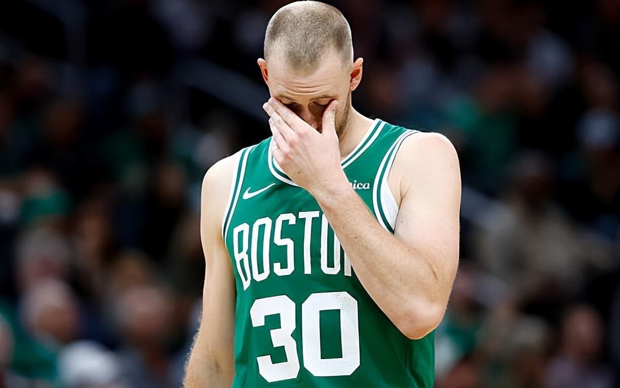 被快船各种打爆！凯尔特人侧翼大将的合同已经完全是垃圾合同了