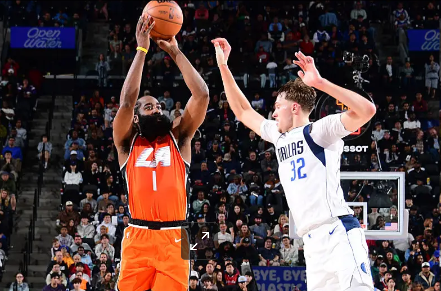 科林斯爆发也没用快船3人20+分仍输球近15战2胜！替补541差距大