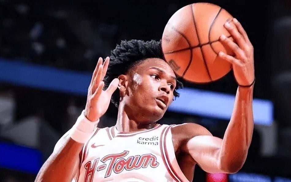 火箭输掘金！杜兰特奥科吉攻守兼备，2小将上头，约基奇压制申京