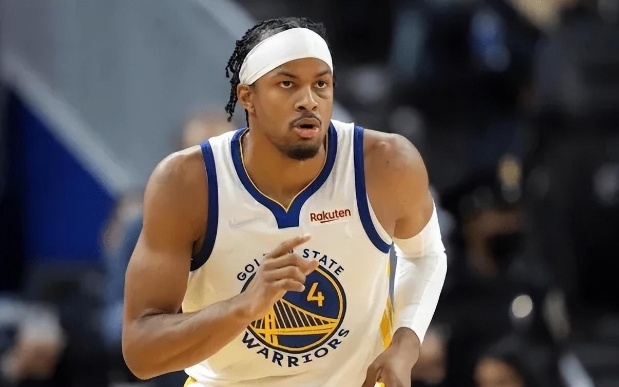 勇士大胜爵士！库里巴特勒轰49分，希尔德虐菜，穆迪波杰太迷了！