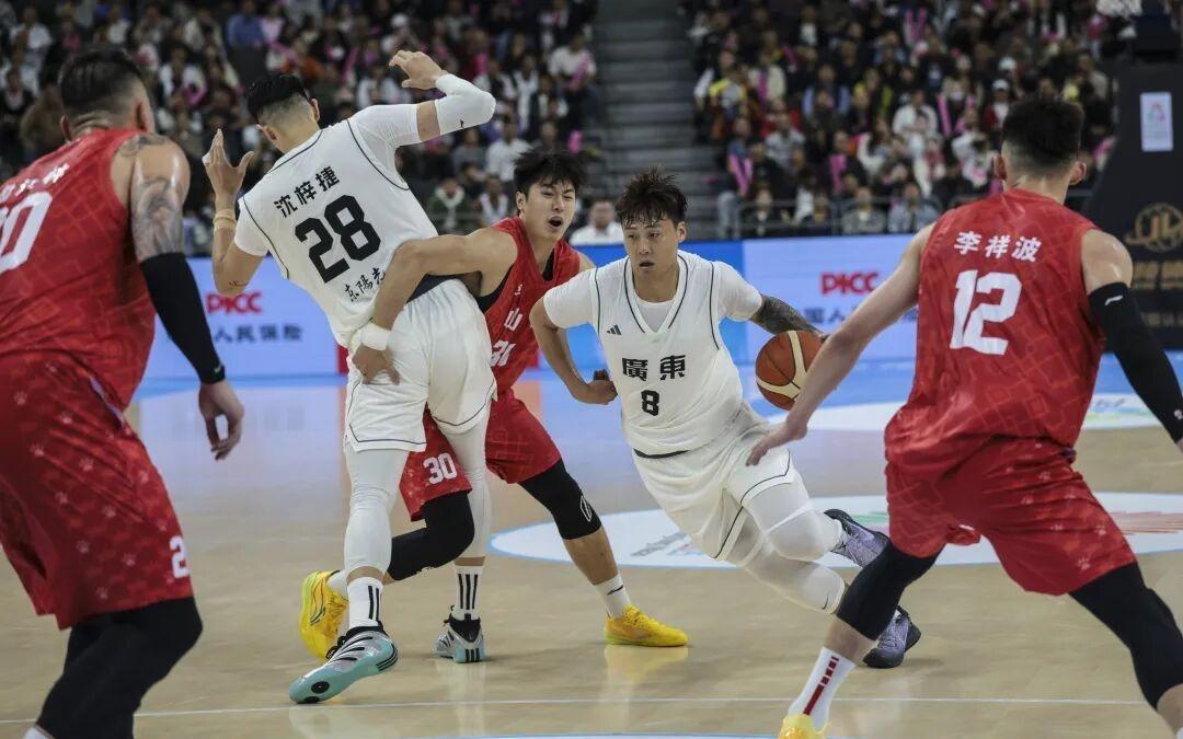 广东男篮收获十五运会开门红