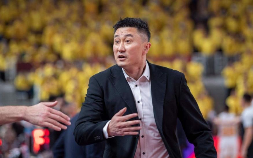 广东男篮全运会阵容出炉！十大国手完胜辽川，杜锋赵睿不装摊牌了