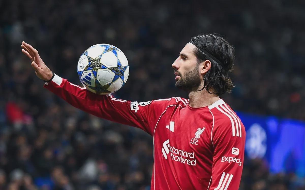 最像杰拉德的“队长接班人”！又帅又能踢，还是要看索博斯洛伊