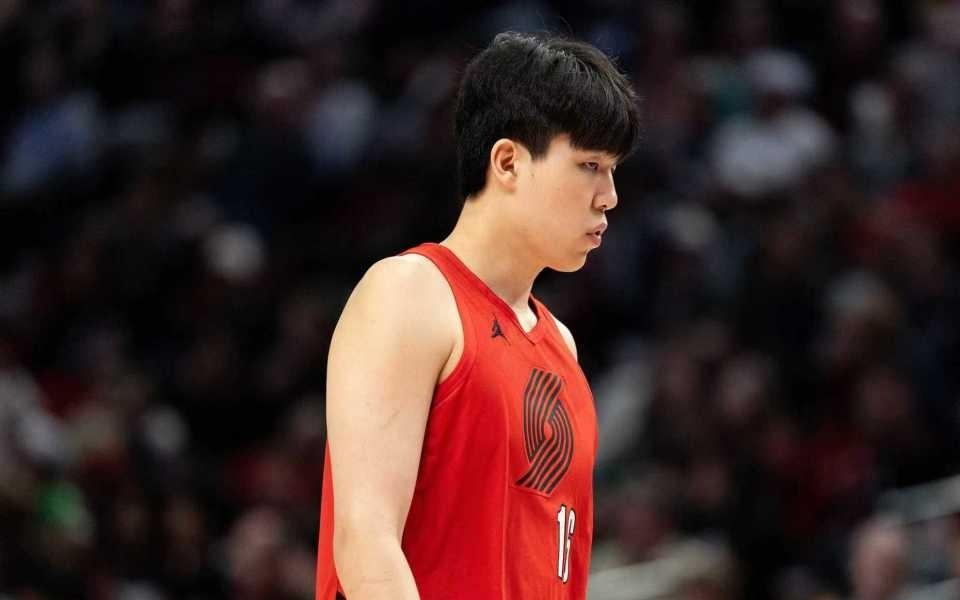 杨瀚森复出4+2+2！开拓者惜败遭魔术双杀阿夫迪亚25+6+8