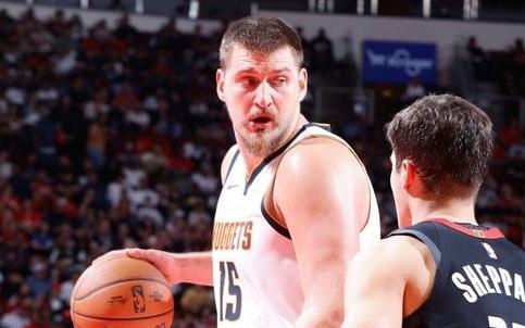 约基奇34分准三双谢泼德新高27分掘金客场险胜火箭