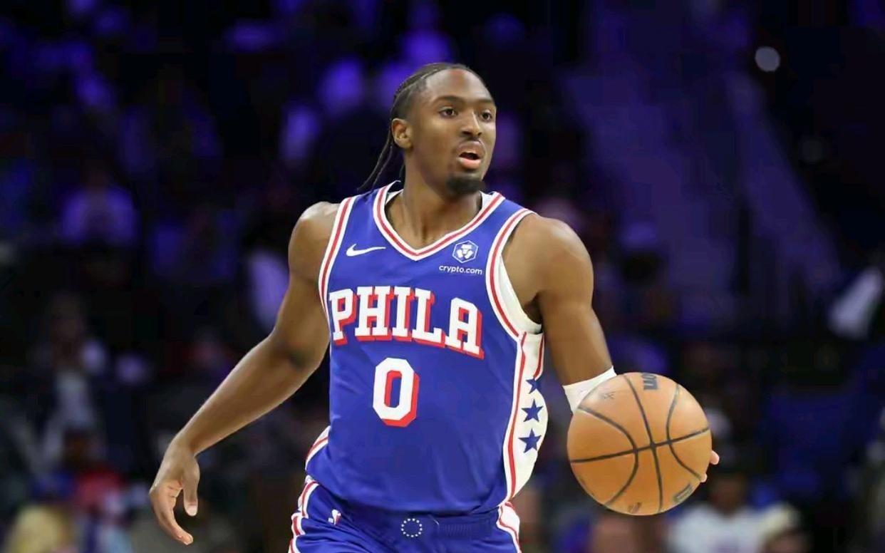 马克西狂砍31分率队奏凯76人客场力克猛龙