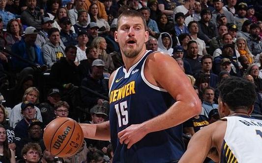 约基奇32+14+14内史密斯25分掘金轻取步行者4连胜